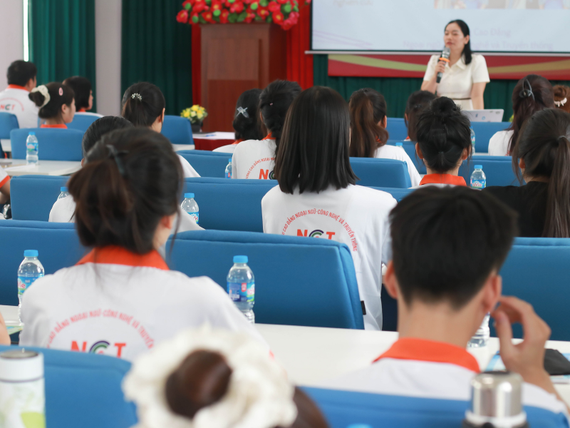 Ngành thương mại điện tử