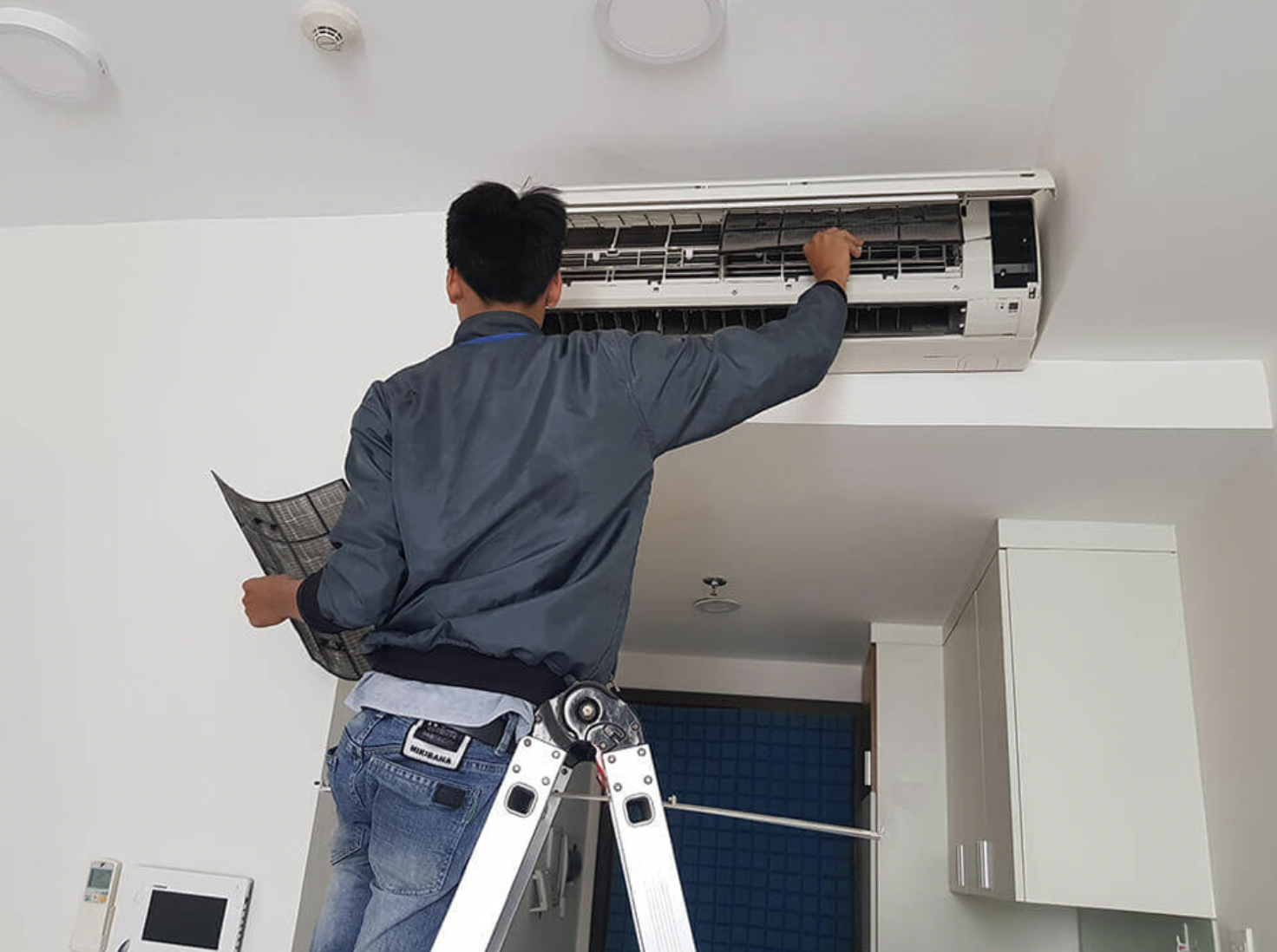 Kỹ năng mềm quan trọng giúp kỹ thuật viên máy lạnh đắt giá trong mắt doanh nghiệp