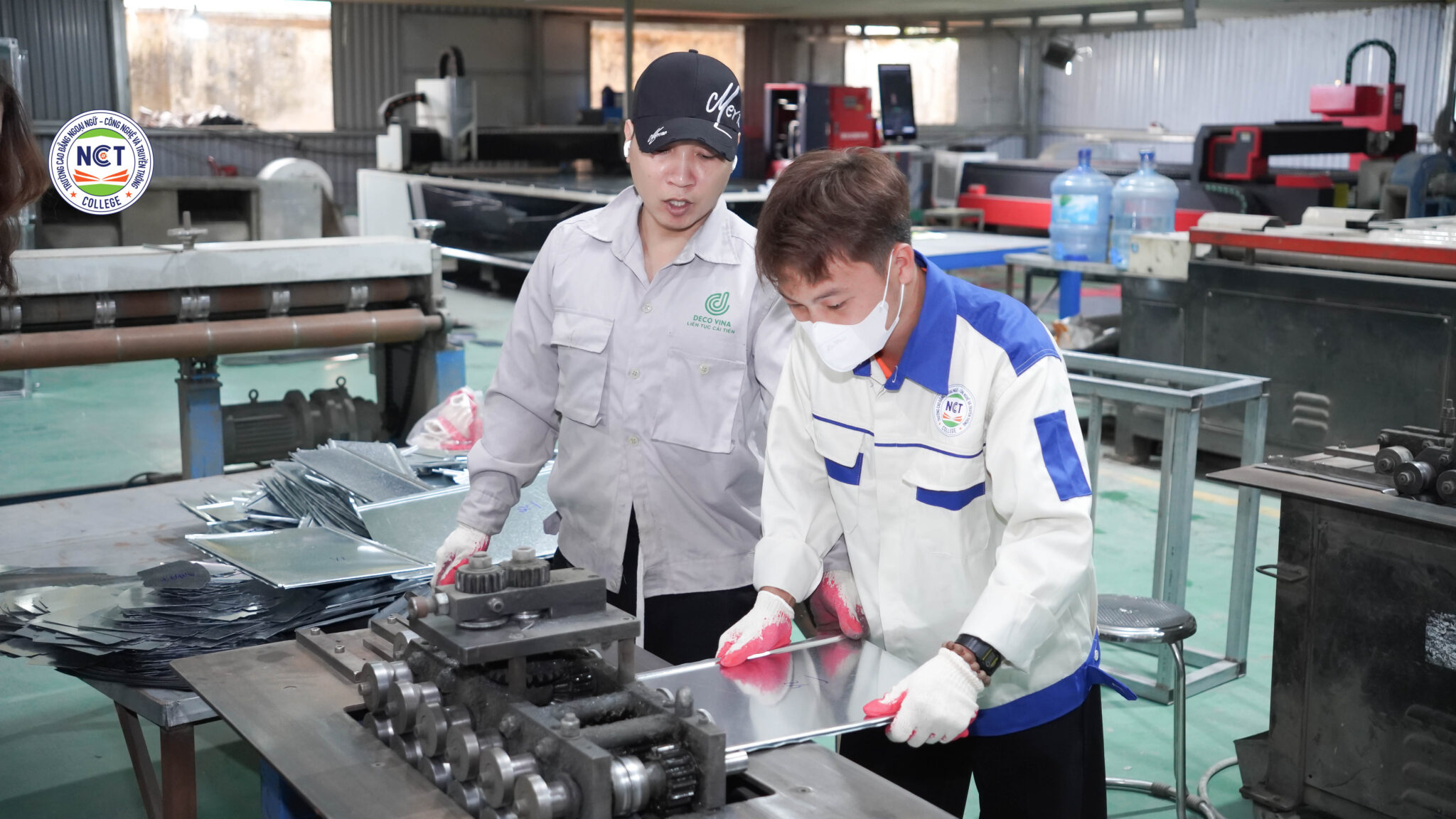 Trải nghiệm doanh nghiệp: Sinh viên NCT tiếp cận môi trường làm việc thực tế từ sớm
